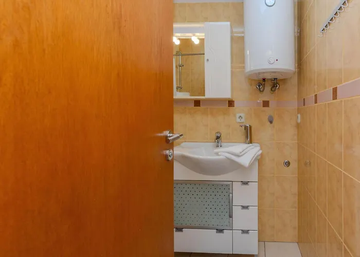 Tukara 2 By Interhome *